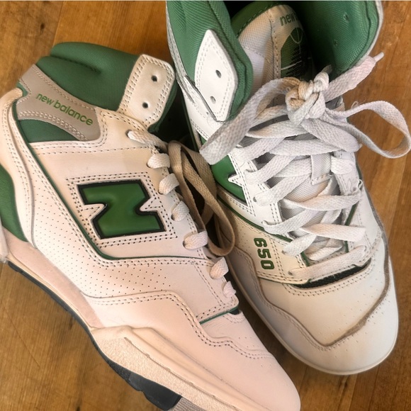 New Balance 650R BB650RWG White and Green Sneakers - Picture 2 of 10